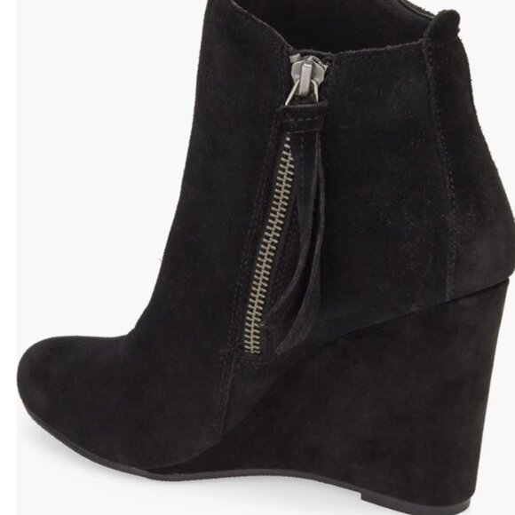 Dolce Vita Gracie Black Suede Wedge Bootie-  8.5M - Picture 2 of 8